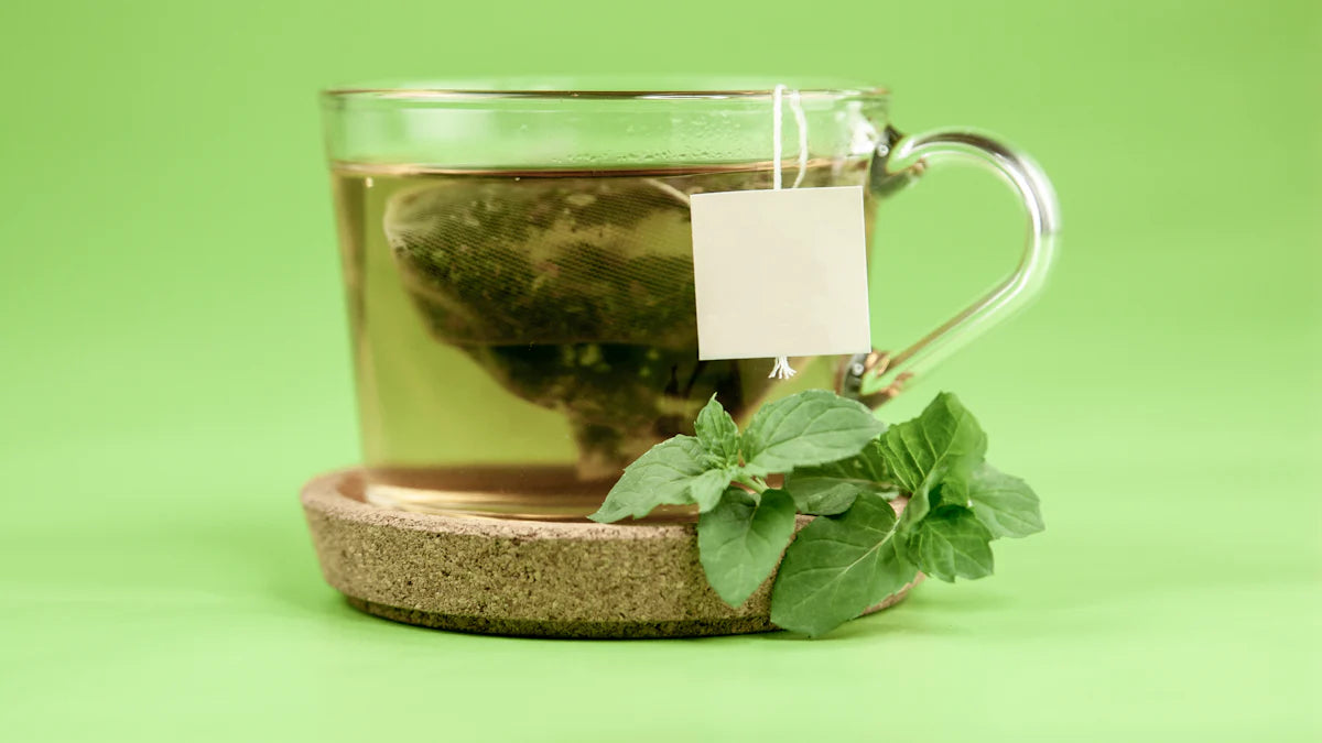 What Are the Antioxidant Properties of Green Tea Extracts for Skin